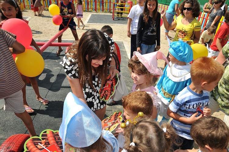 Откриване на детска площадка BELLA/Inauguration of a BELLA Kind Playground